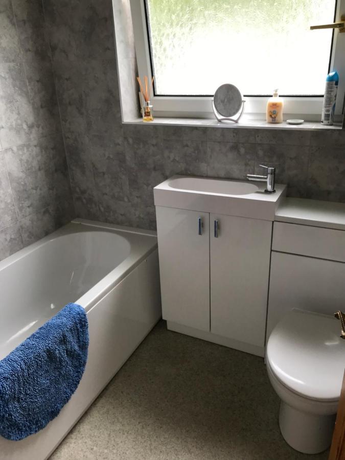 Number 43 The Gower Holiday Village Swansea Buitenkant foto